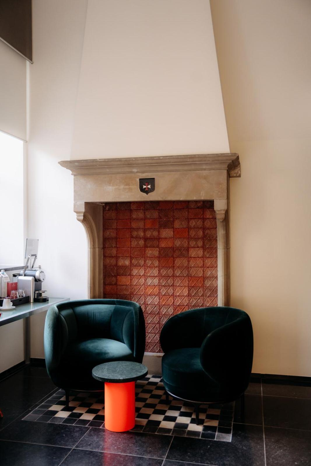 Kruisherenhotel Maastricht - Oostwegel Collection, Member Of Design Hotels Экстерьер фото