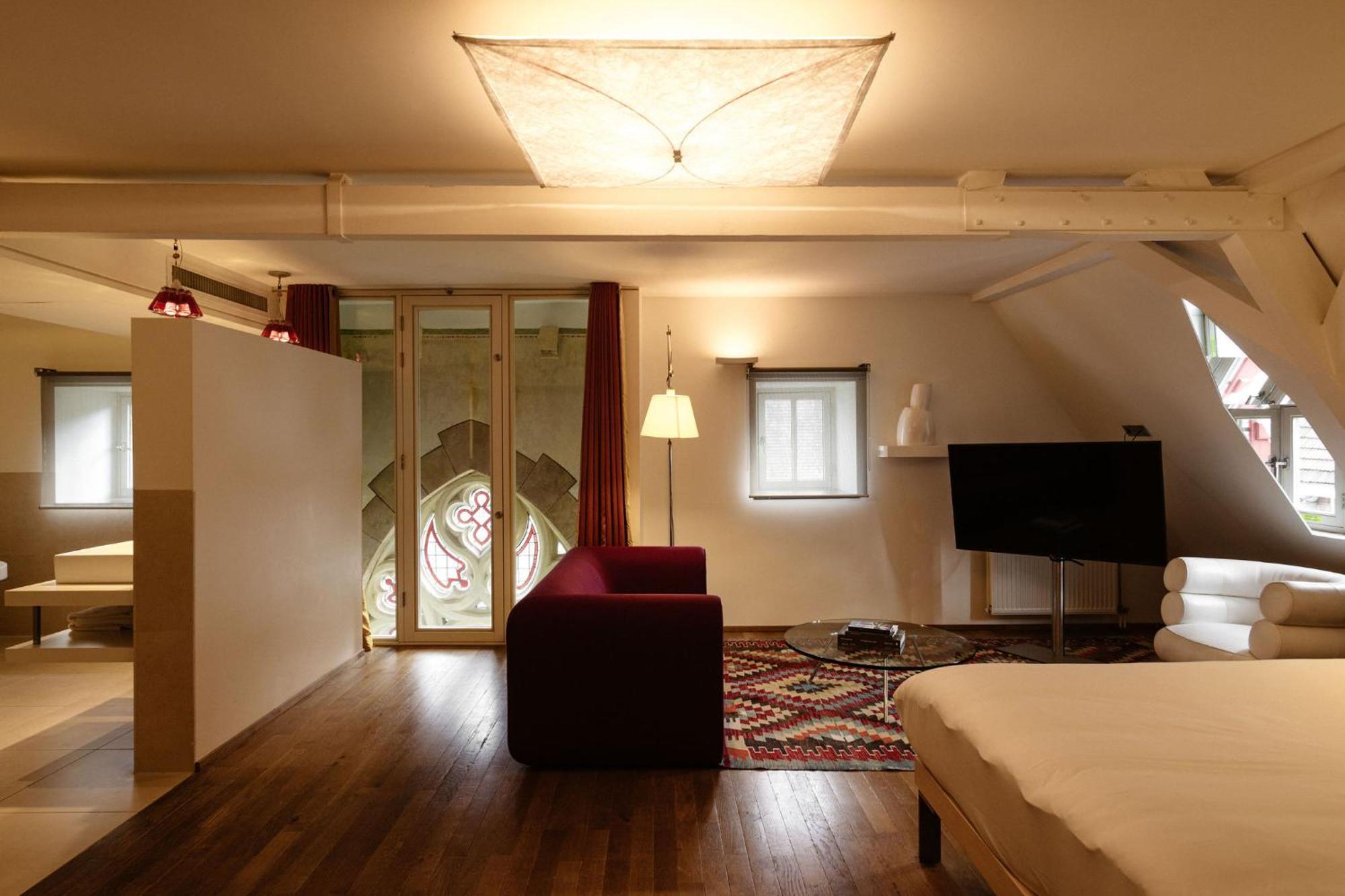Kruisherenhotel Maastricht - Oostwegel Collection, Member Of Design Hotels Экстерьер фото